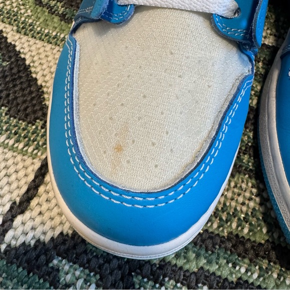 Nike Air Jordan 1 High Off-White University Blue UNC Men’s Size 11.5 - Picture 4 of 10